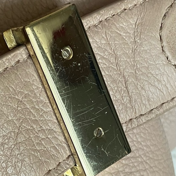 GC TORY BURCH LIGHT TAN TOTE BAG - Picture 12 of 16